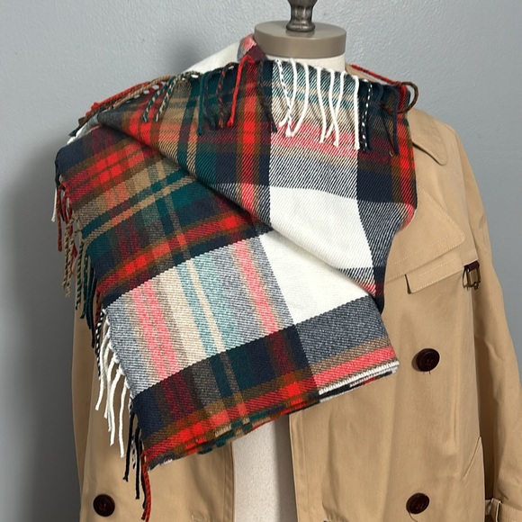 J crew plaid rectangular scarf with fringes - gently used - Picture 15 of 16